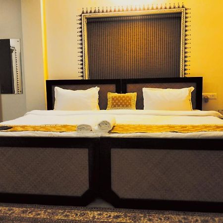 Hotel Kolam Shānti Niketan Εξωτερικό φωτογραφία