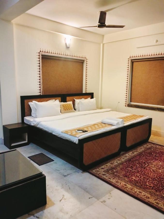 Hotel Kolam Shānti Niketan Εξωτερικό φωτογραφία